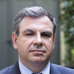 Ν